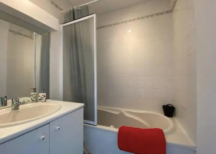 Apartamento Le Royal - 500m - Wifi - Parking